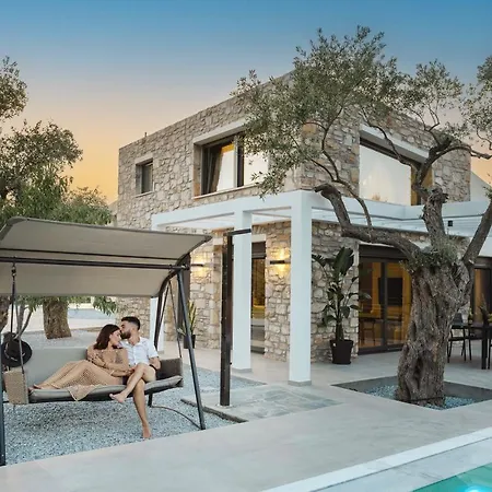 فيلة Elia Stone Órmos Prínou